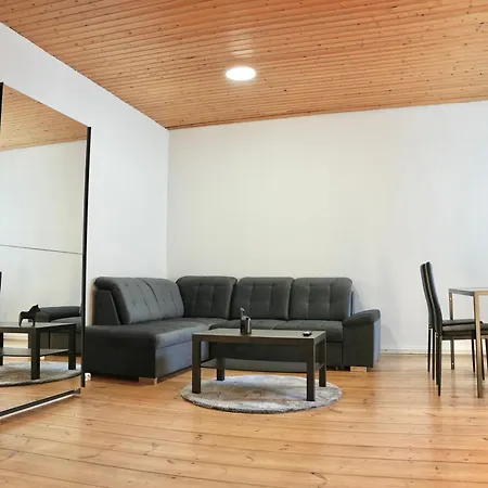 Appartement Charmante Altbau In Chb